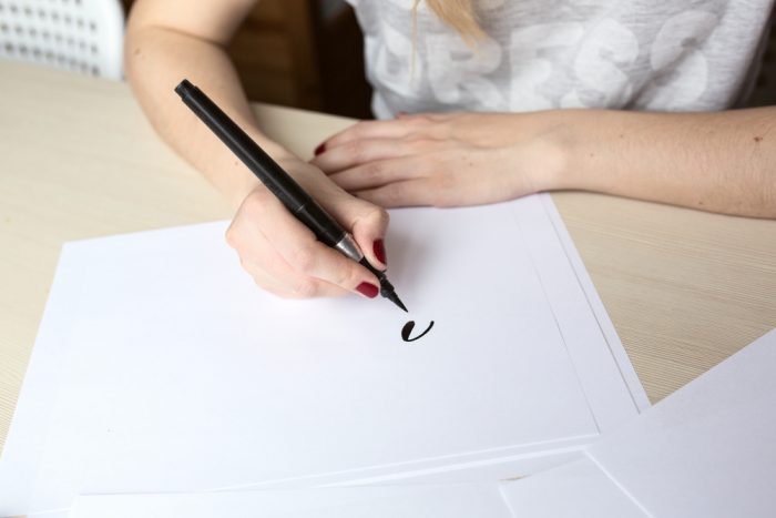 初心者も書きやすい 筆ペンの選び方のコツとおすすめ16選 Biglobeレビュー